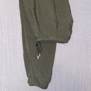 H&M Divided joggers